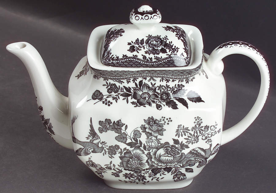 Asiatic Pheasant Black Teapot & Lid by Johnson Brothers-1