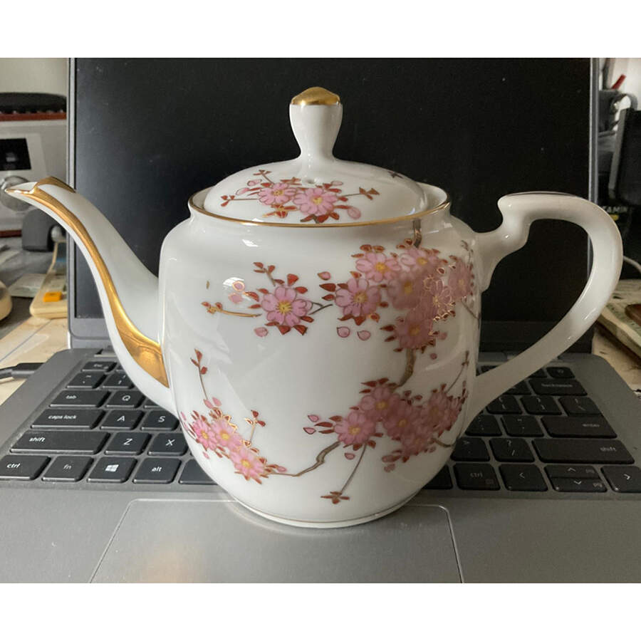 727-100 Teapot & Lid by Japan-1