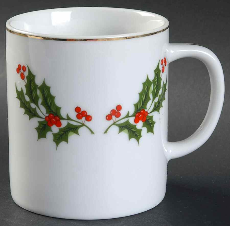 Holly Mug by Japan-1