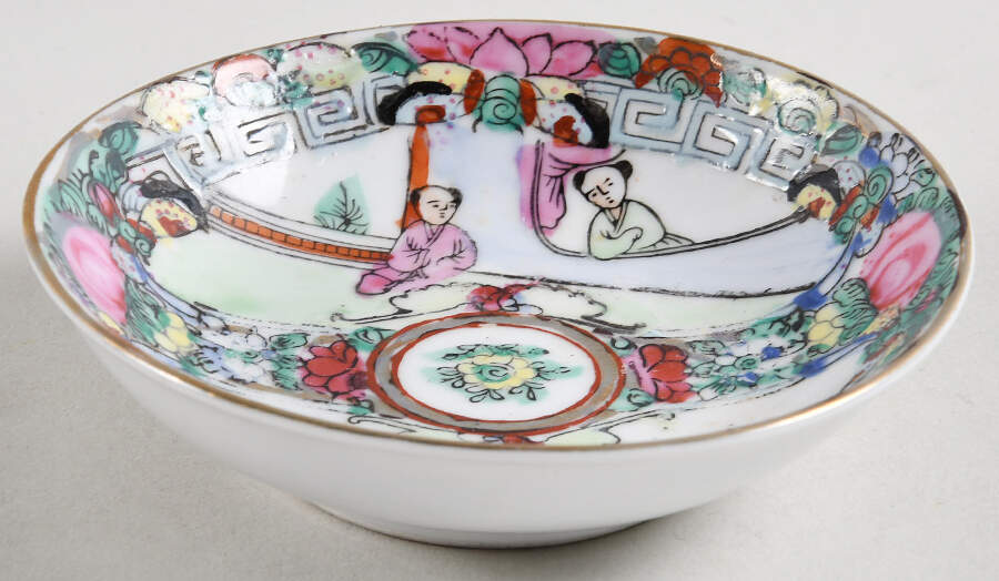 JAP272 Soy Sauce Dish by Japan-1