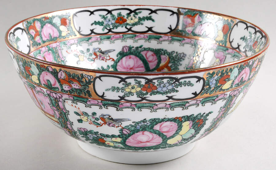 JAP272 11" Large Salad Serving Bowl by Japan-1