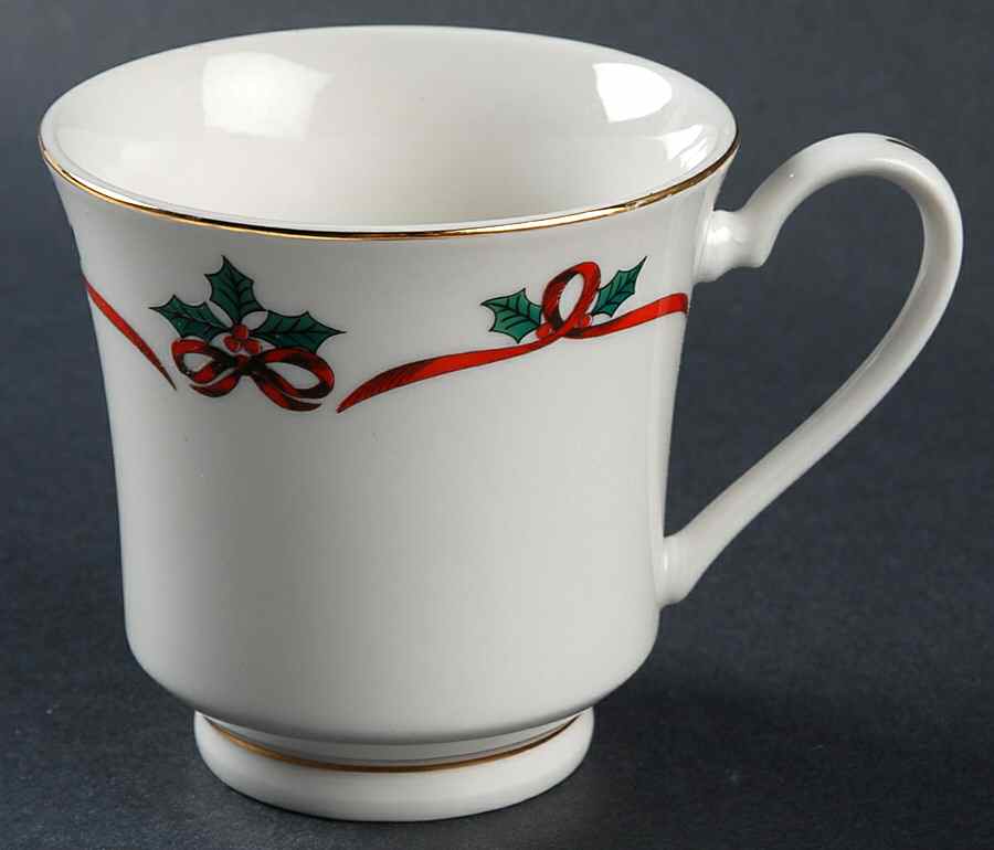 Ribbon & Holly Footed Cup by Jamestown-1