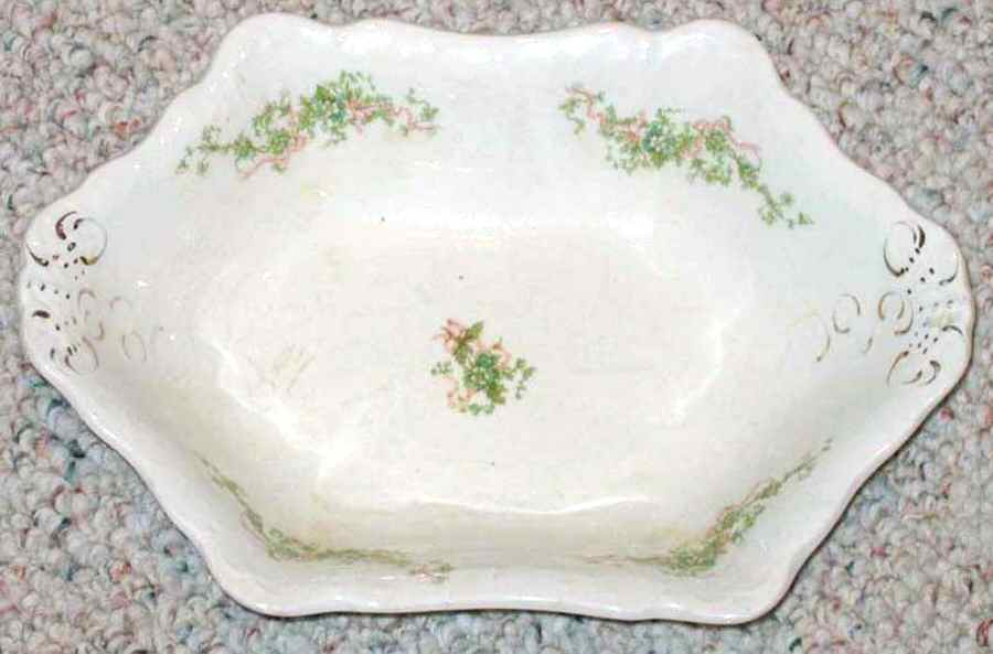 JB704 10" Oval Vegetable Bowl by Johnson Brothers-1