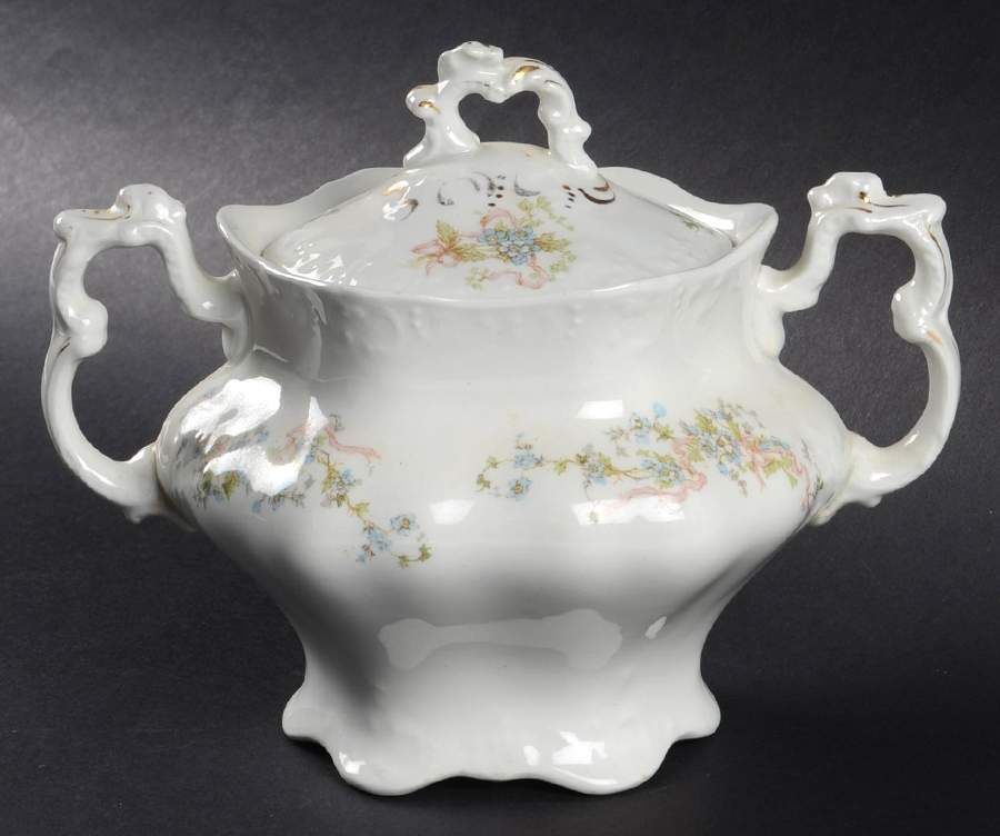 JB704 Sugar Bowl & Lid by Johnson Brothers-1