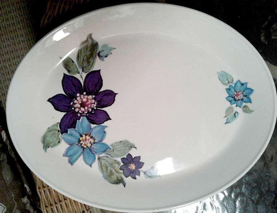 Barbados 12" Oval Serving Platter by Johnson Brothers-1