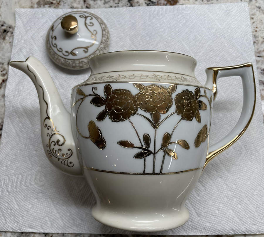 MOY28 Teapot & Lid by Moriyama-1