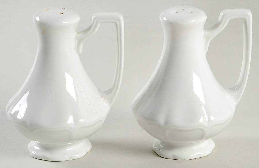 Heirloom Salt & Pepper Set by Johnson Brothers-1