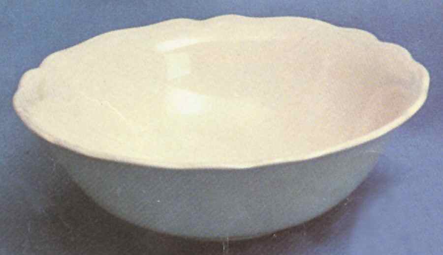 Heirloom 8" Round Vegetable Bowl by Johnson Brothers-1