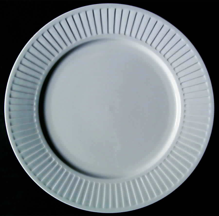 Linear Dinner Plate by JCPenney-1