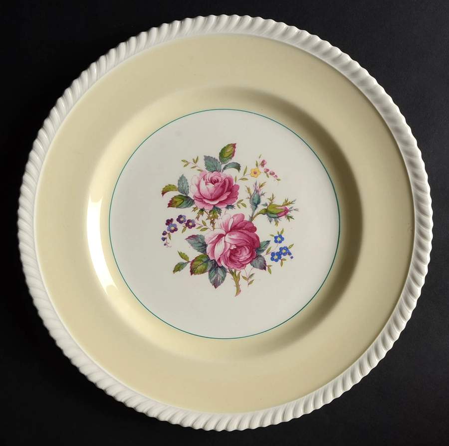 JB21 Yellow (LIGHT) Dinner Plate by Johnson Brothers-1