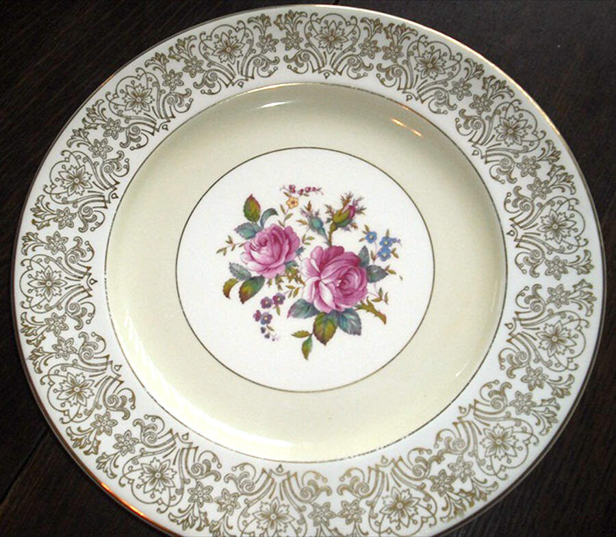 JB76 Dinner Plate by Johnson Brothers-1