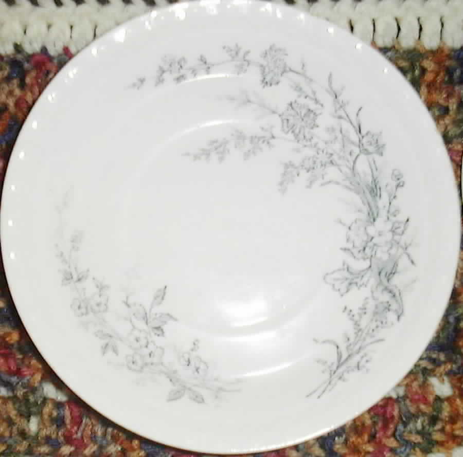 JB762 Saucer by Johnson Brothers-1