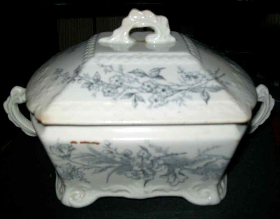 JB762 Rectangular Covered Vegetable by Johnson Brothers-1