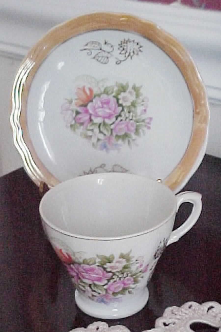 JAP363 Footed Cup & Saucer Set by Japan-1