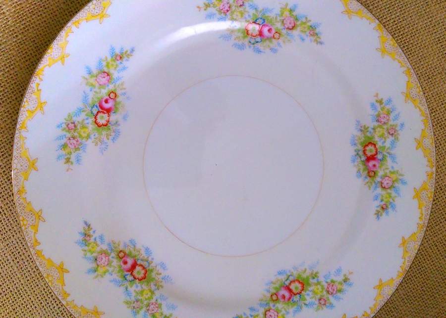 Windsor Dinner Plate by Japan-1