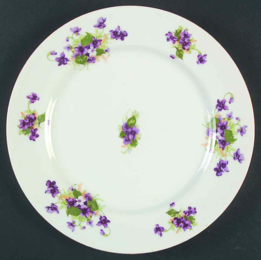 Sweet Violet Dinner Plate by Japan-1