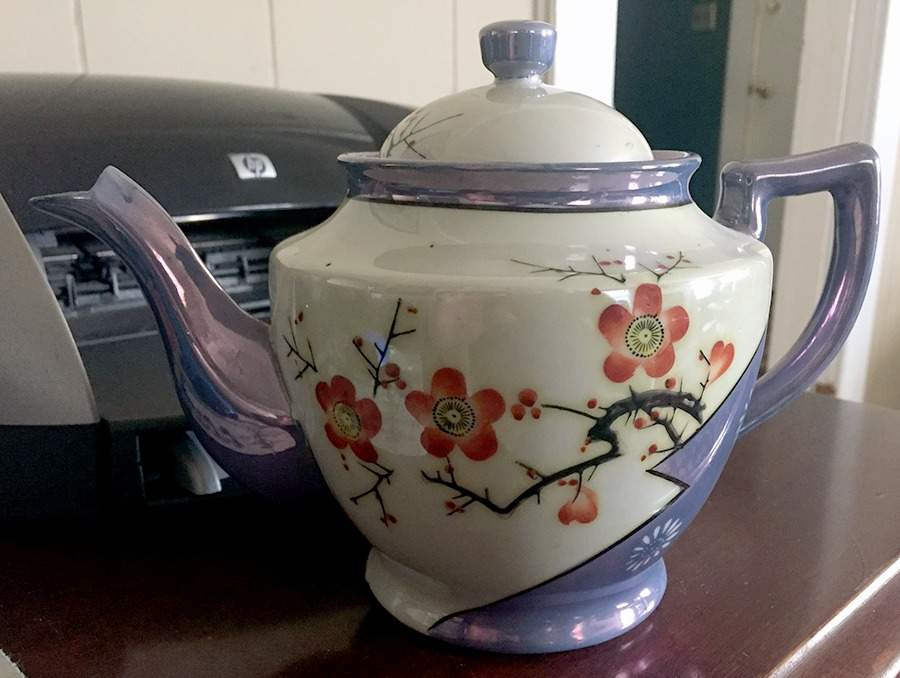 JAP368 Teapot & Lid by Japan-1