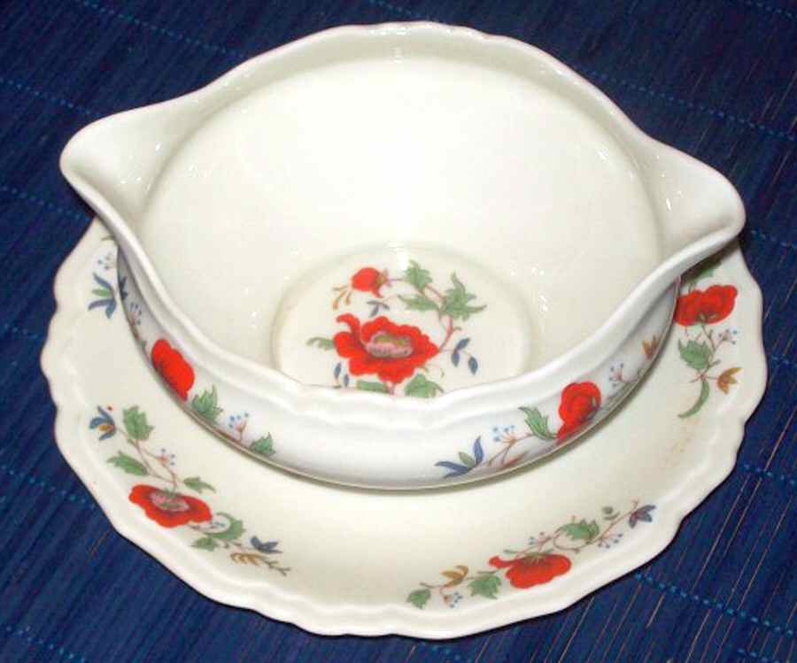 Canton Gravy Boat with Attached Underplate by Jammet Seignolles-1