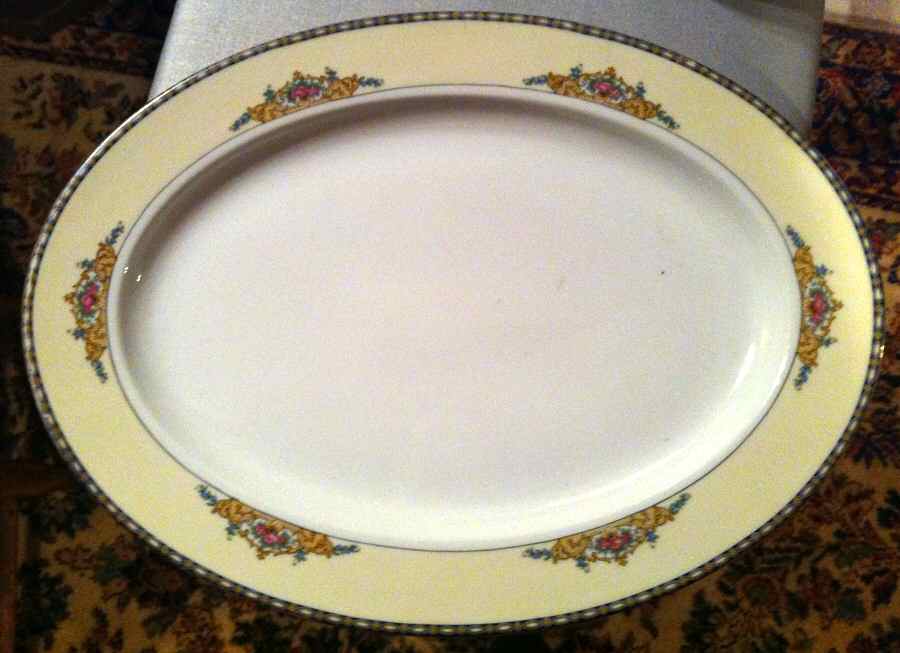 N3170 12" Oval Serving Platter by Noritake-1