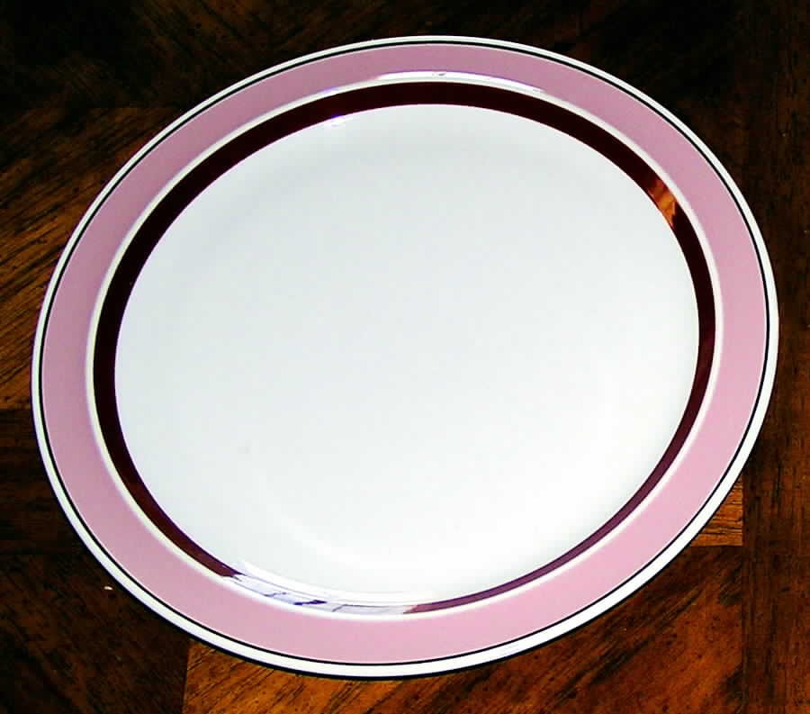 Blossom Dinner Plate by Japan-1