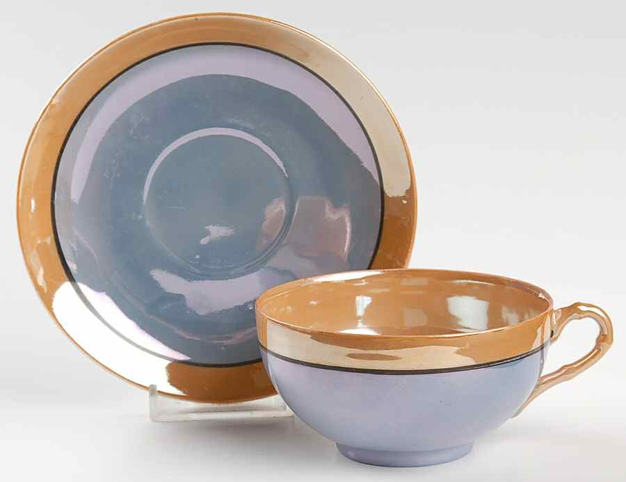 JAP384 Flat Cup & Saucer Set by Japan-1