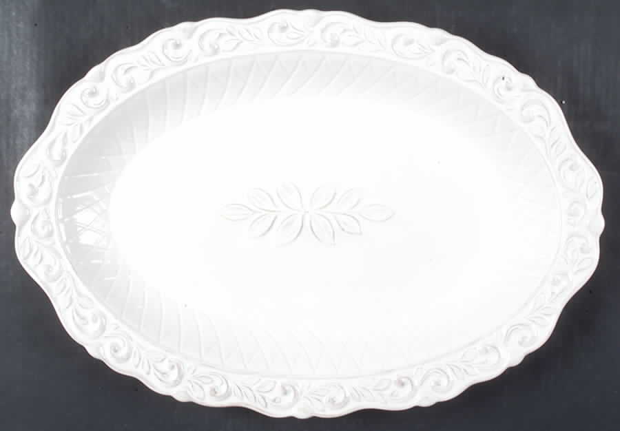 Isabella Ivory 18" Oval Serving Platter by JCPenney-1