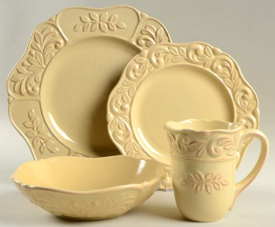 Isabella Yellow 4 Piece Place Setting by JCPenney-1