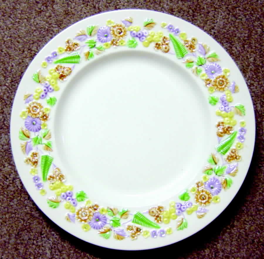 Autumn Tints Dinner Plate by George Jones & Sons-1