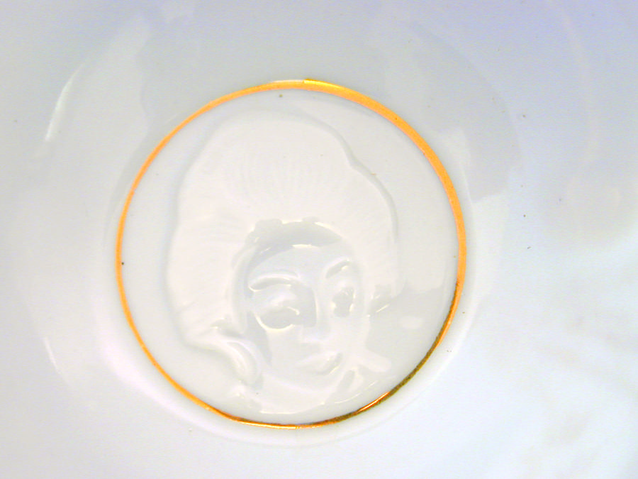 KUT420 Footed Cup by Kutani-1
