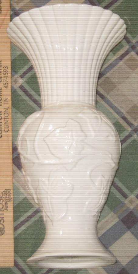 Villa Verde 8" Vase by Jay Willfred-1