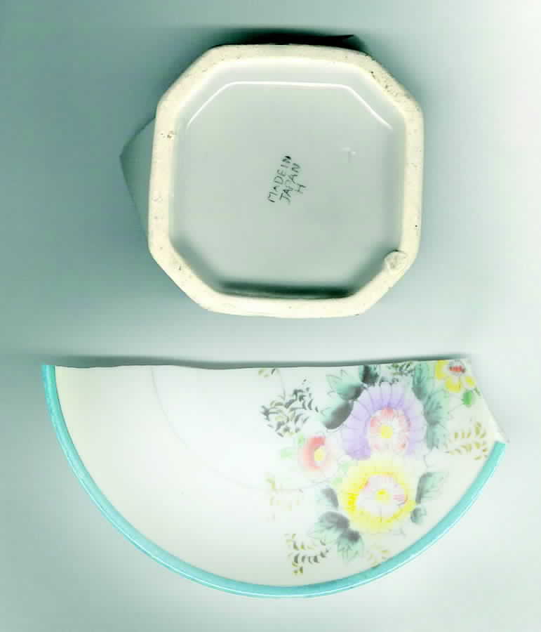JAP422 Saucer by Japan-1