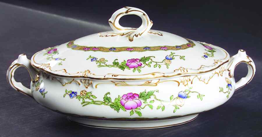 19690 Oval Covered Vegetable by George Jones & Sons-1