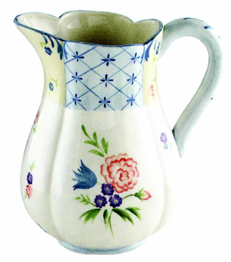 Amelie Pitcher by Jay Willfred-1