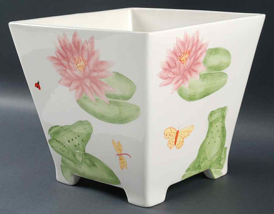 Leaps & Bounds 8" Cachepot by Jay Willfred-1