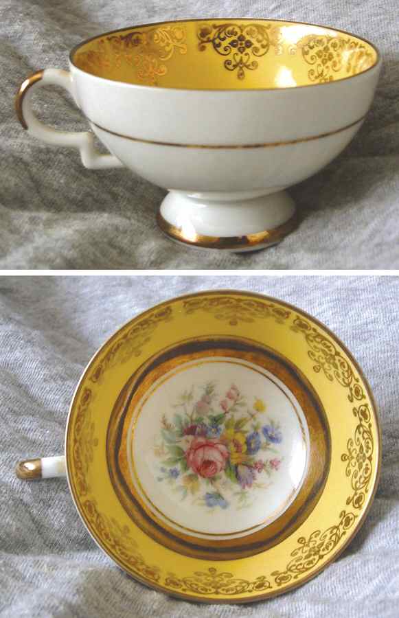 W02128 Yellow Footed Cup by Johann Haviland-1