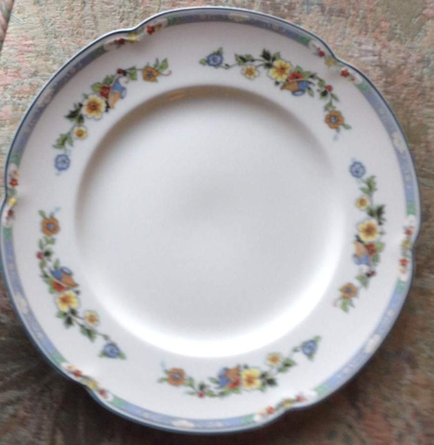 JB811 Dinner Plate by Johnson Brothers-1