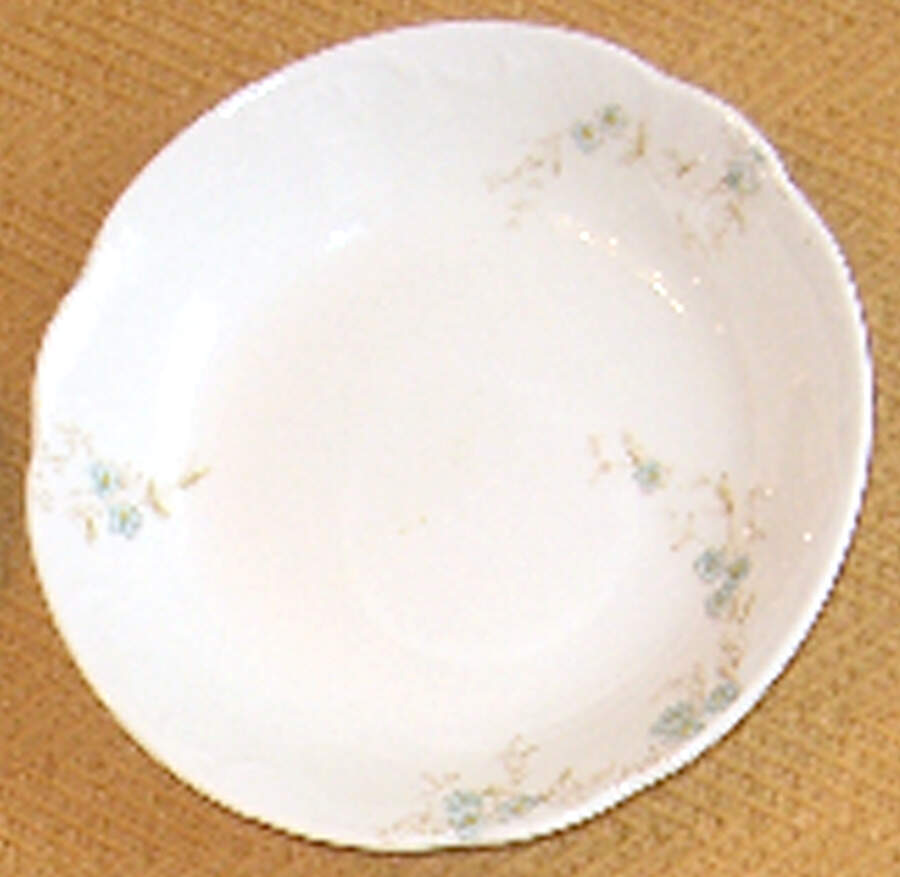 JB812 Fruit/Dessert (Sauce) Bowl by Johnson Brothers-1