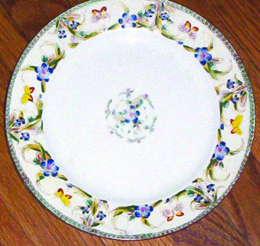 N4600 Dinner Plate by Noritake-1