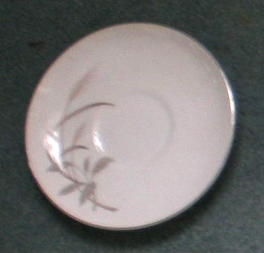 875 Saucer by Jyoto-1