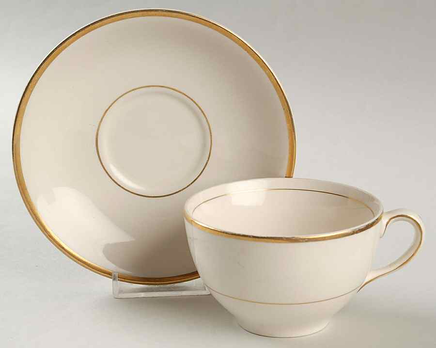 JB814 Flat Cup & Saucer Set by Johnson Brothers-1
