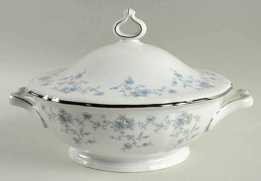 JOH313 Round Covered Vegetable by Johann Haviland-1