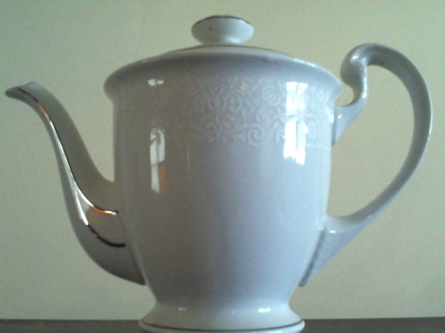 Coquette Teapot & Lid by Japan-1