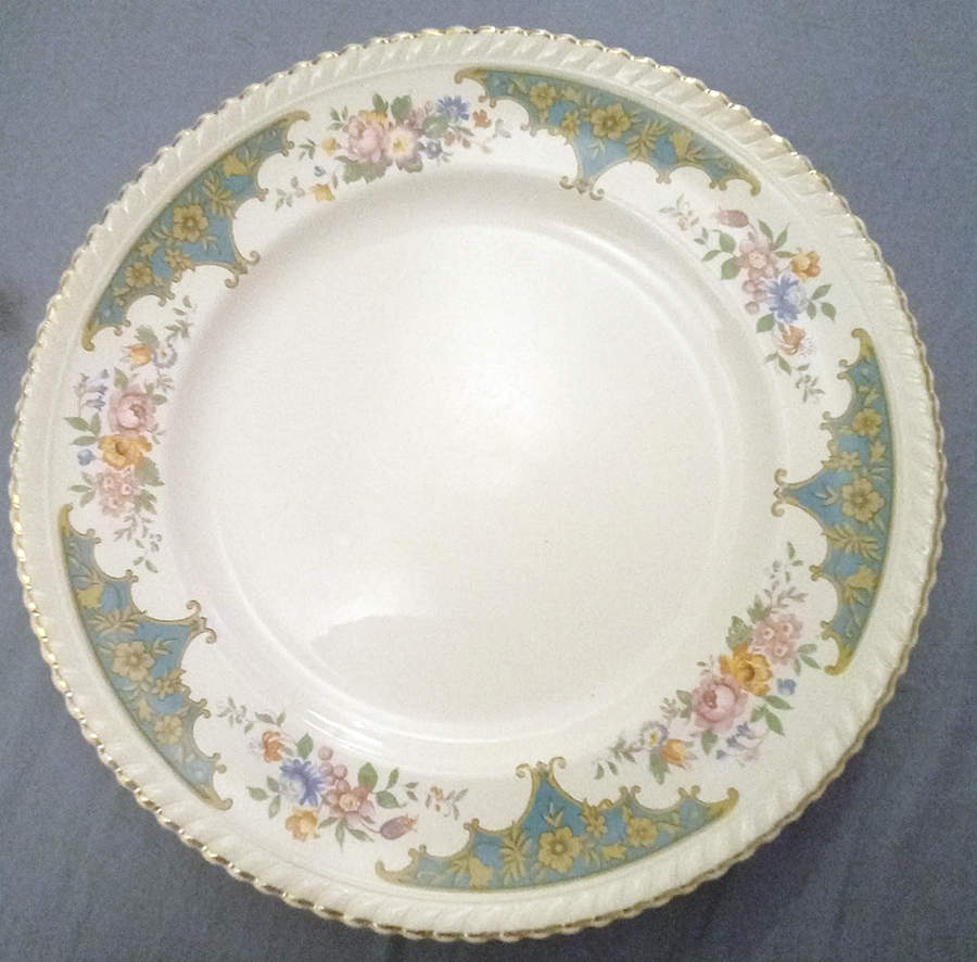 Belgravia Dinner Plate by Johnson Brothers-1