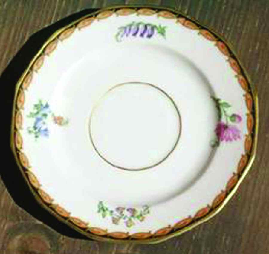 10833 Saucer by Johann Haviland-1