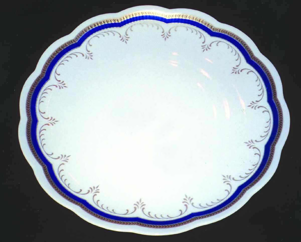 JOE33 Dinner Plate by Johann Seltmann-1
