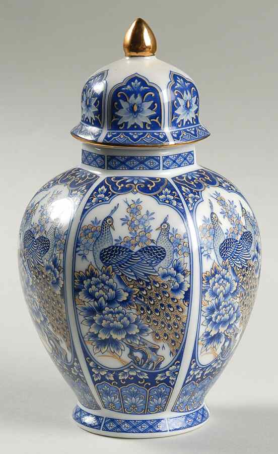 Royal Peacock Small Ginger Jar & Lid by Jamestown-1