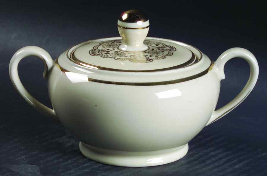 JOE35 Sugar Bowl & Lid by Johann Seltmann-1