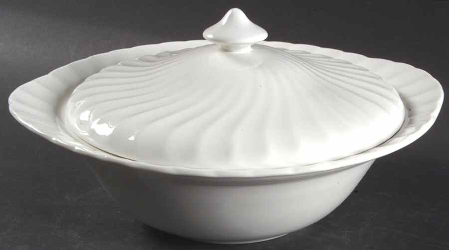 Regency (England 1883 Stamp, Made in China) Round Covered Vegetable by Johnson Brothers-1