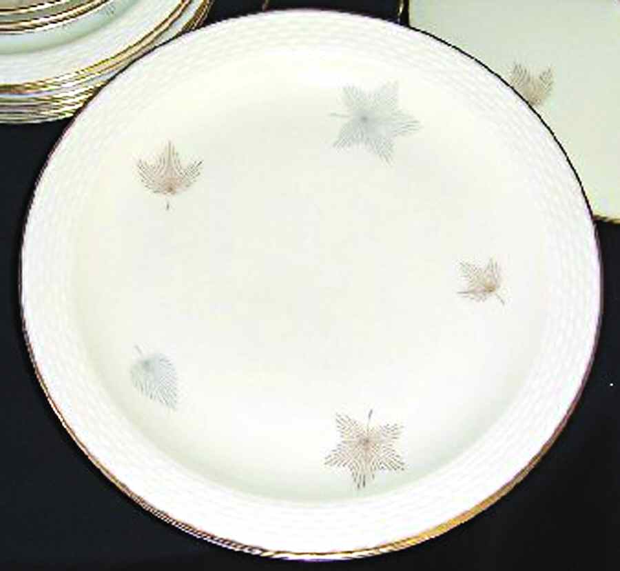 1012 Dinner Plate by Johann Haviland-1