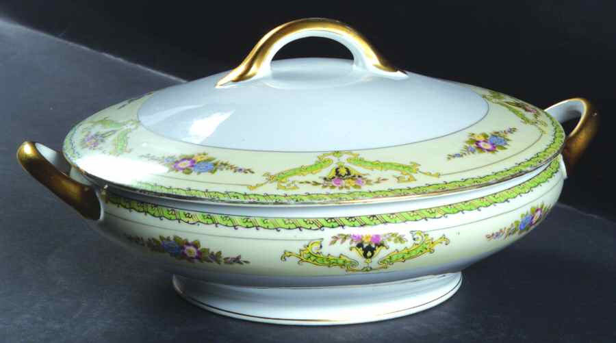 N6406 Round Covered Vegetable by Noritake-1